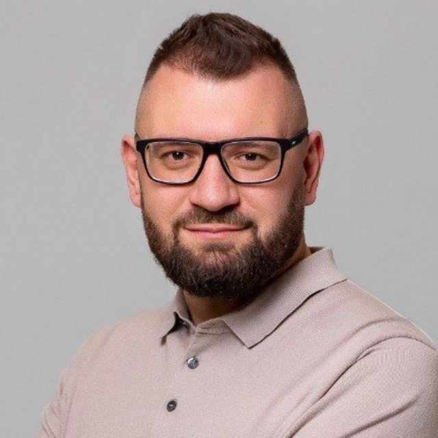 Владимир Назаров